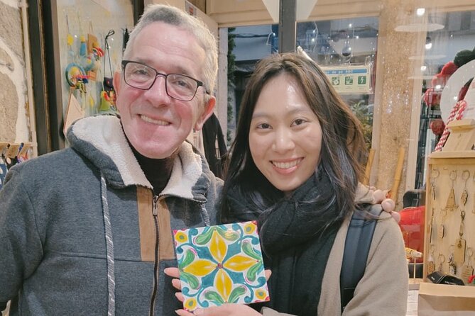 Porto: Tile Painting Workshop with Porto Wine - Sé do Porto - Value Check: Is $41 Worth It for a Hand-Painted Souvenir?