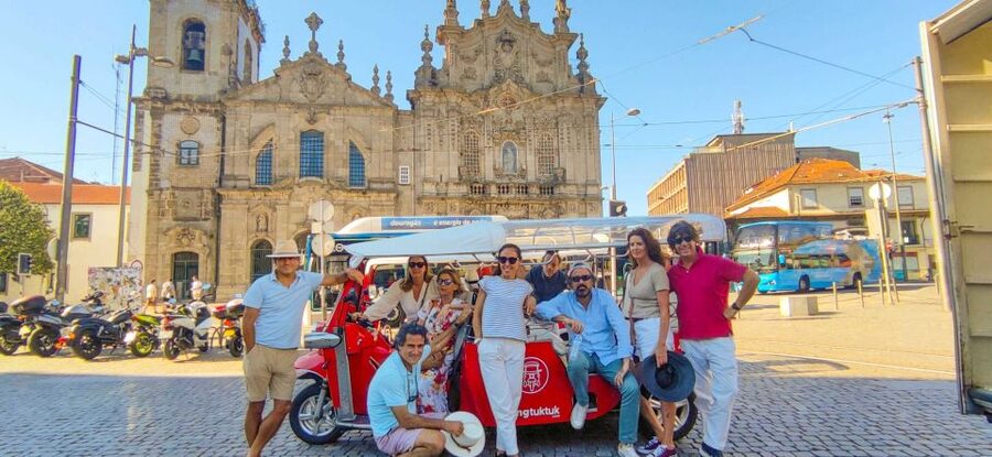 Porto: Tuk-Tuk Tour, Douro River Cruise, and Wine Tasting - Starting in Largo Actor Dias: the tuk-tuk ride that gives Porto its map