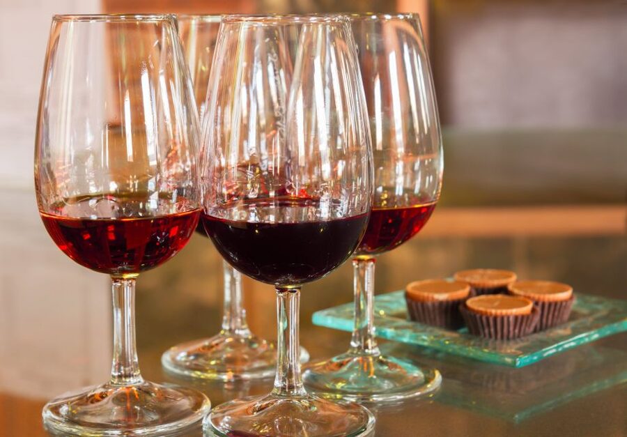 Porto: Tuk-Tuk Tour, Douro River Cruise, and Wine Tasting - Price and logistics: why $64 can work for tight schedules
