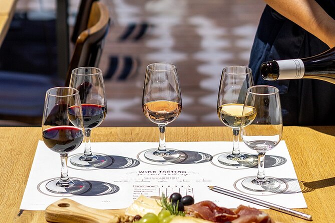 Porto Wine Tasting Experience with Portuguese Tapas Plate - Key things that make this tasting worth your time