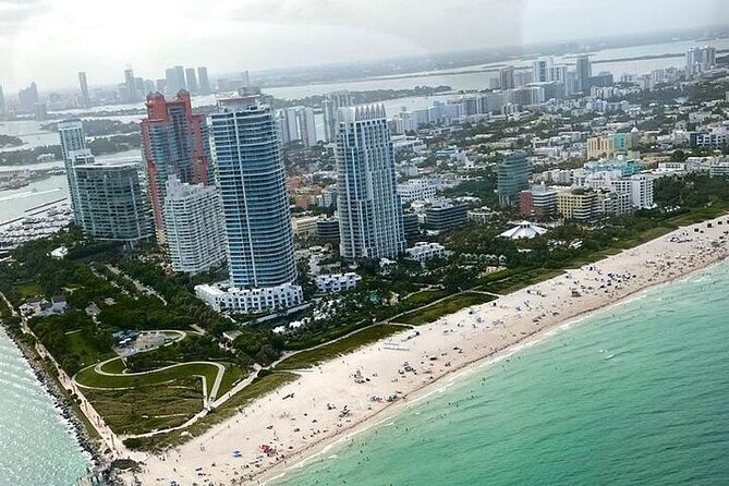 Private 60 Minute Romantic Air Tour with Champagne in Miami - Vizcaya Museum Gardens from the Air