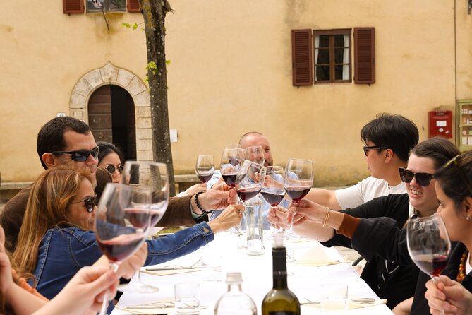 Private Brunello and Val d'Orcia Safari Wine Tour from Florence - Getting started in Florence: 8:30 departure and what it means for your day