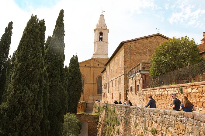 Private Brunello and Val d'Orcia Safari Wine Tour from Florence - The off-road vehicle experience: what to expect on the Via Francigena dirt roads