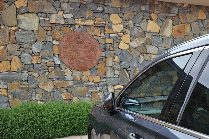 Private Canberra Winery Tour with lunch - Lunch at the vineyard: wood-fired pizza with the right options