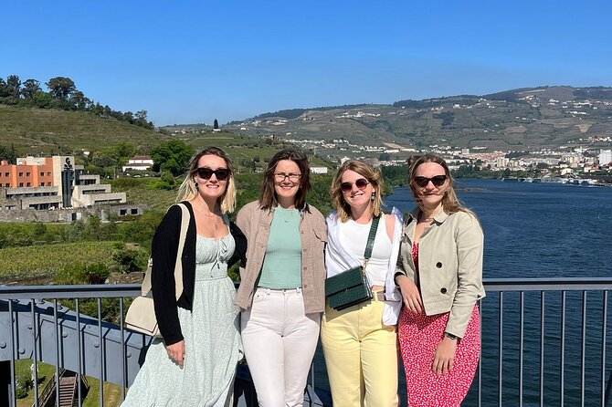 Private Douro Valley Food and Wine Tour From Porto - The Douro Valley viewpoint break: short, sweet, and built for photos