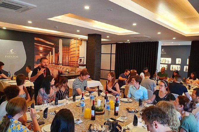 Private Douro Valley Wine Tour: 2 Wine Estates, Lunch and Cruise - After Lunch: Photo Stops on Windy Douro Roads