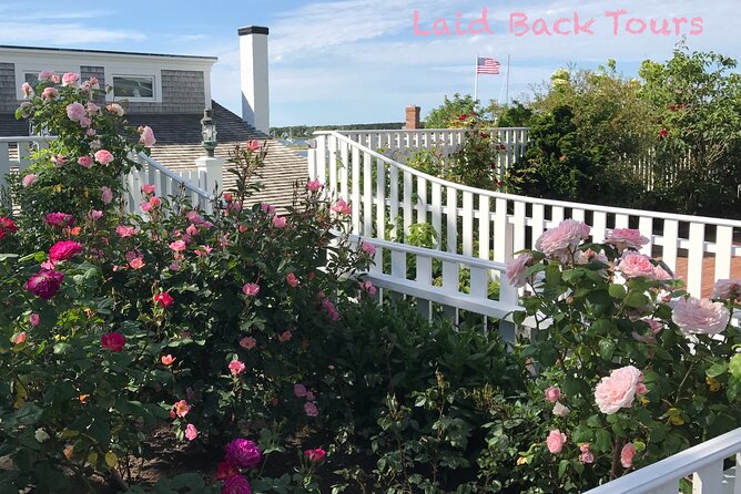 Private, Guided Sightseeing Tour of Marthas Vineyard Island(3hrs) - Aquinnah Cliffs: painted clay, lighthouse history, and a sea-breeze walk
