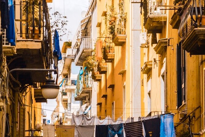 Private Naples Culinary Tour: Pizza, Wine & Local Tastings - Via San Gregorio Armeno and a Dominican church stop: culture without the pressure