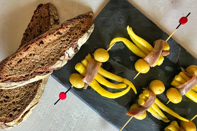 Private Pintxos and Wine Tour in San Sebastián - How the Route Feels in Real Life: Walking + Guided Bar Hopping