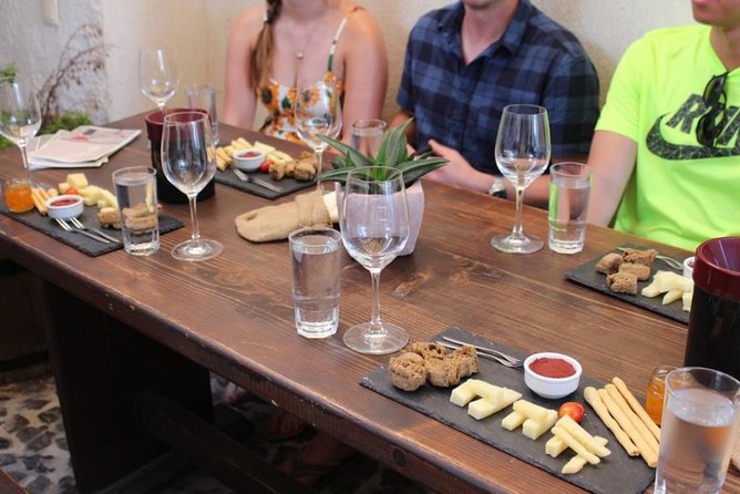 Private Santorini Cooking Class & Wine Tasting Tour - The 6-Hour Flow: How the Day Unfolds (and Stays Organized)
