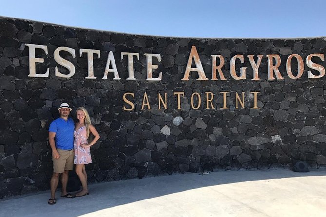 Private Santorini Sunset Wine Tour with Tastings and Tapas - Pickup, meeting points, and how to avoid Santorini timing headaches