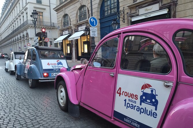 Private tour Paris 3 hours in vintage Citroën 2CV - Montmartre and the Sacré-Cœur area: the photo stop that sets the tone