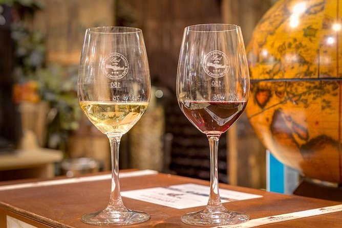 PRIVATE Walking Tour with Lunch and Wine Tasting by a Sommelier - Key highlights worth your attention