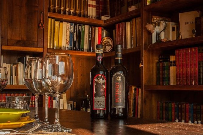 Private Wine & Oil Tasting with Lunch - The Four-Course Lunch: Bruschetta, Pasta, Cheese, and a Homemade Finish