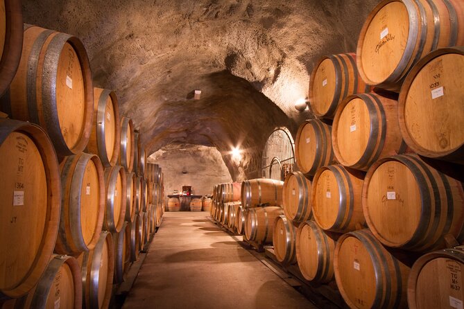 Queenstown Wine Tour - Gibbston Valley Cave | Kinross | Amisfield - Stop 2: Kinross cellar door with the Central Otago story built in