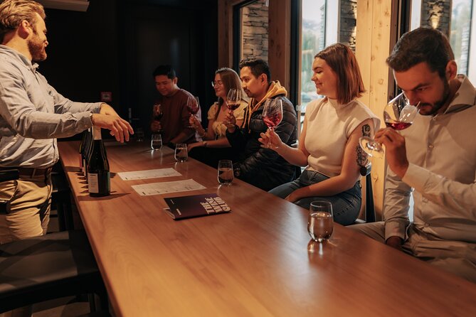 Queenstown Wine Tour - Gibbston Valley Cave | Kinross | Amisfield - Stop 4: Amisfield Restaurant & Cellar Door with Lake Hayes views