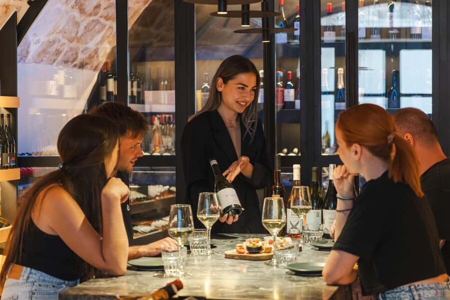 Rethymno: Cretan Wine Tasting Guided Tour with Local Food - Meet Antigone and get the wine talk made simple