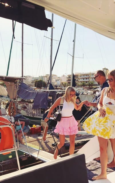 Rethymno: Sunset Catamaran Cruise - Sushi & Open Bar - Sushi and snacks that actually feel like a meal plan