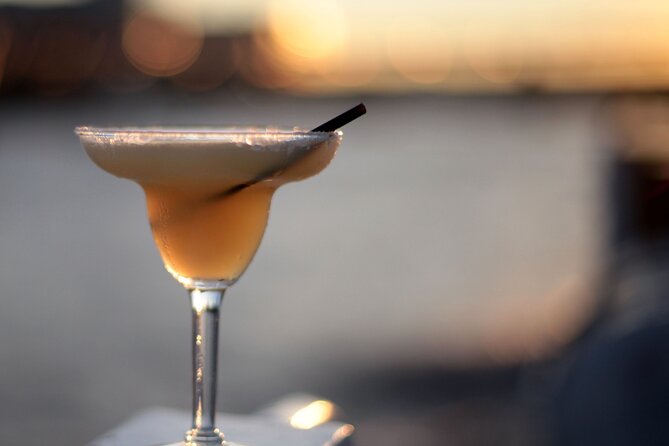 River Thames Evening Cruise with Sparkling wine and Canapés - London’s iconic trio: Globe Theatre, London Eye, and the Shard area