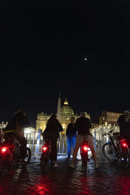 Rome by Night: E-bike Small Group Tour -Food & Wine (Option) - Jewish Ghetto and Campo de’ Fiori: Where the Tour Feels Like Rome, Not Just a Ride