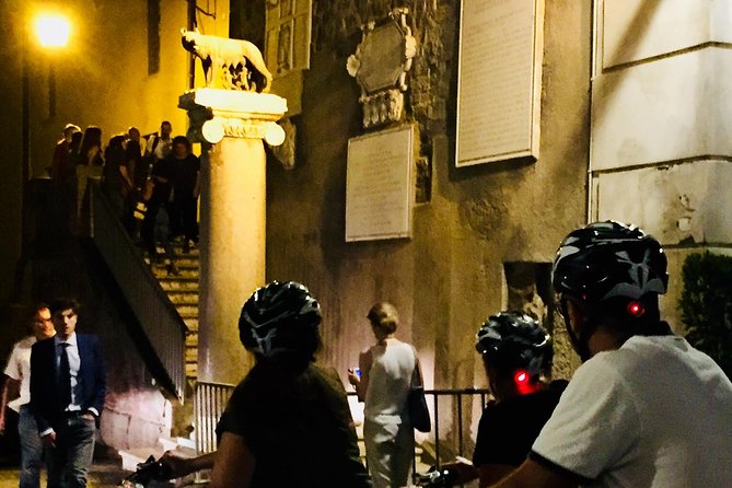 Rome by Night - Ebike Small Group Tour - Food and Wine (Option) - The historic center loop: Campo de’ Fiori, Pantheon zone, Piazza Navona, Trevi