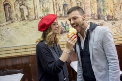 Rome: Food Tour and Wine Tasting in a Traditional Trattoria - Dar Filettaro: crispy baccalà fritto and a wine pour that makes sense