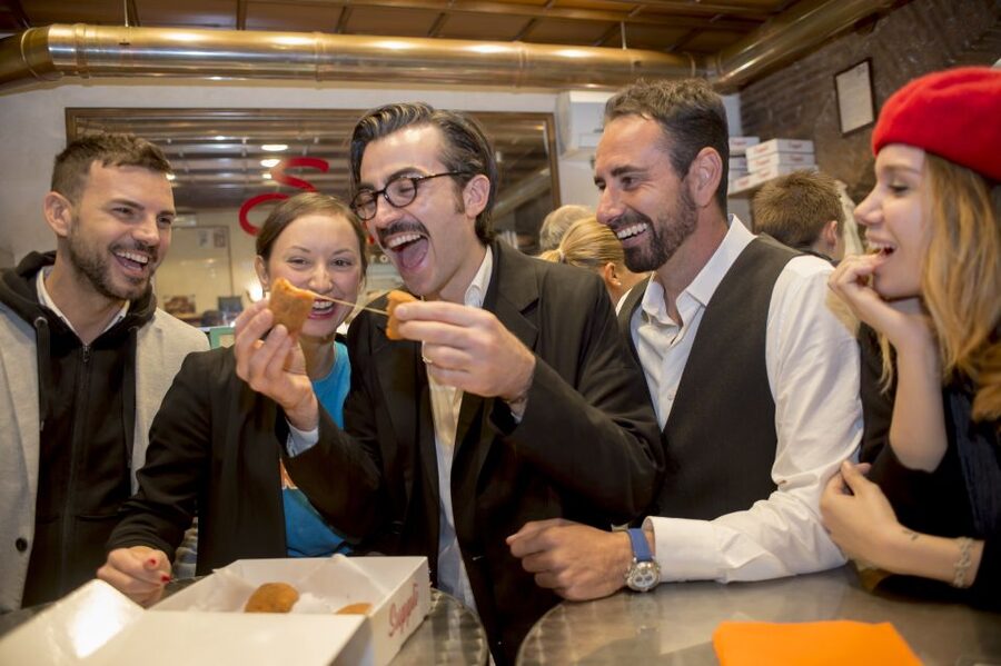 Rome: Food Tour and Wine Tasting in a Traditional Trattoria - Da Venanzio and supplì: the golden rule of Rome street food