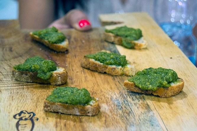 Rome Food Tour: Unlimited Tastings with Fine Wine & Barolo - Wine pairing that actually matters (Prosecco, reds, and the Barolo connection)