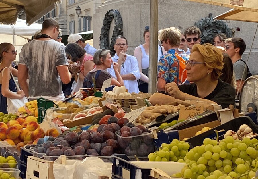 Rome: Food & Wine Tour of Campo de Fiori, Ghetto, Trastevere - Why Campo de’ Fiori feels like the right starting point