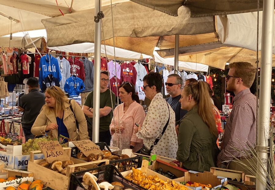 Rome: Food & Wine Tour of Campo de Fiori, Ghetto, Trastevere - Should you book this Rome food and wine tour?