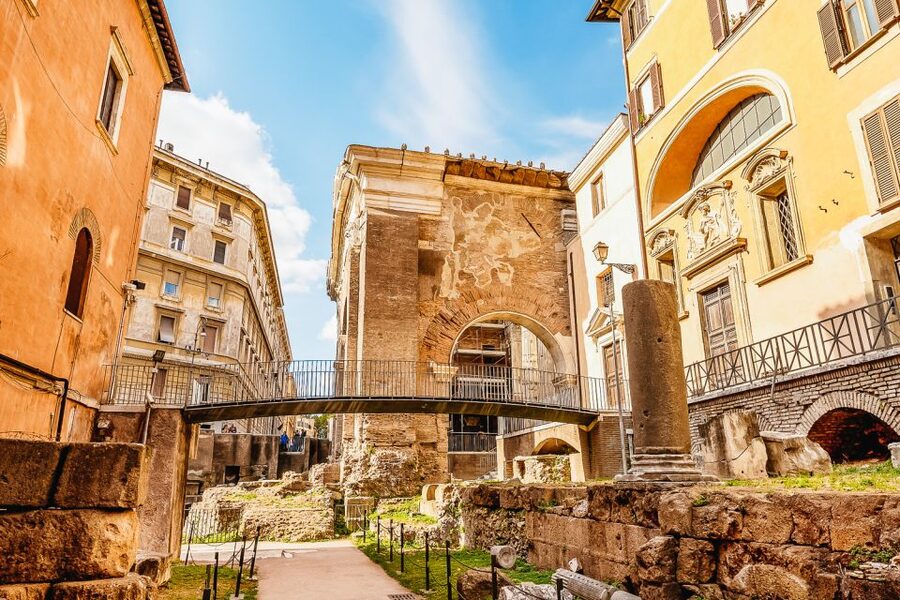 Rome: Jewish Ghetto & Campo de Fiori by Night Food Wine Tour - Piazza Navona after dark: baroque sights with a stomach full of tastings