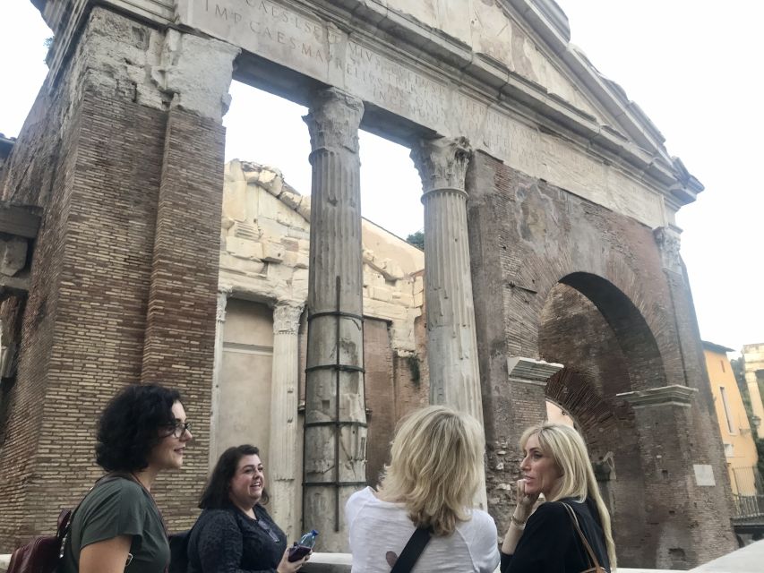 Rome: Jewish Ghetto & Campo de Fiori by Night Food Wine Tour - Wine, pacing, and the small-group advantage