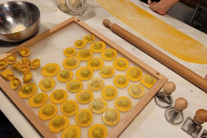 Rome Pasta Making Class with Italian Sauces and Wine Included - The meal part: cheese tasting, prosecco, wine, and coffee