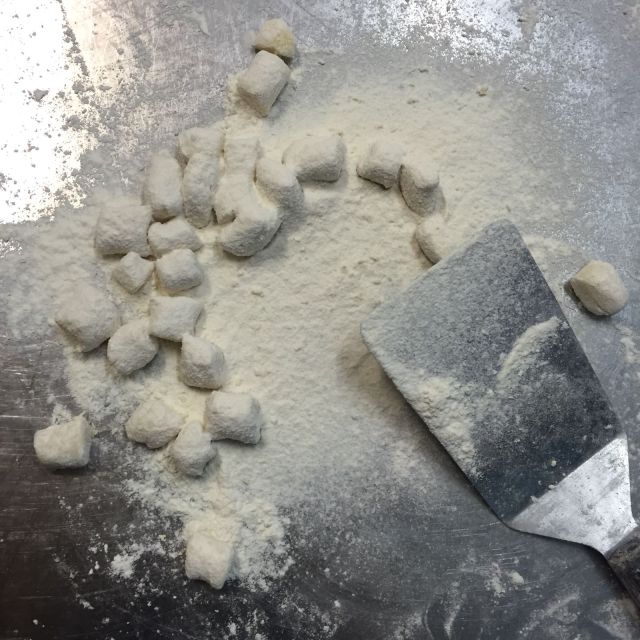 Rome: Pasta Making Class with Tiramisu & Wine PRIVATE OPTION - The Class Flow: How 3–4 Hours Stays Full (But Not Long)