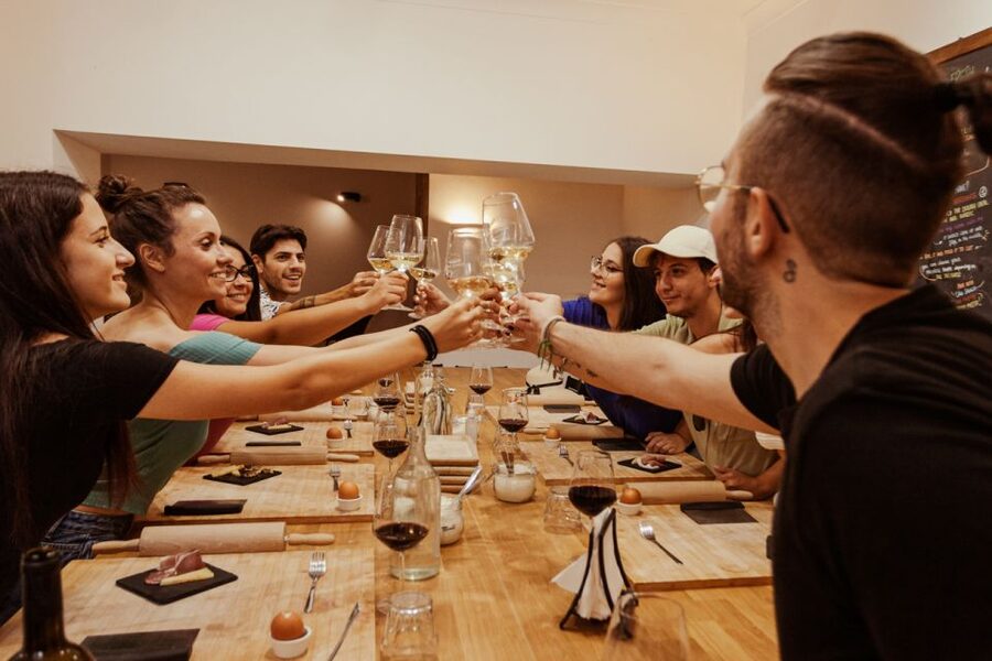 Rome: Pasta Making with Wine Tasting and Dinner in Frascati - The Town Walk and the 100-Step Reality Check
