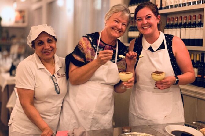 Rome Pasta & Tiramisu Making Class with Fine Wine - The short walk to the restaurant: why that little change of scenery helps