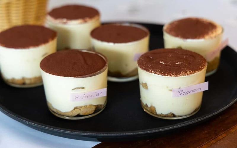 Rome: Pizza & Tiramisu Making Class with Wine & Limoncello - What the chef teaching style gets right