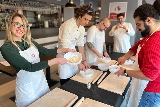 Rome Small Group Pasta Making Class with Wine and Italian Chef - Sauce, Plating, and the No-Drama Meal