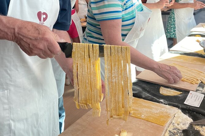 Rome Small Group Pasta Making Class with Wine and Italian Chef - Dietary Options: Vegetarian, Lactose-Intolerant, and Gluten-Free by Request