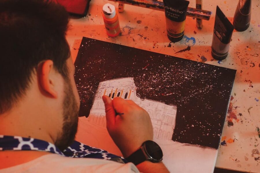 Rome: Tipsy Painting Class with Fine Wine and Arts - A Roman palazzo studio where the night starts off relaxed