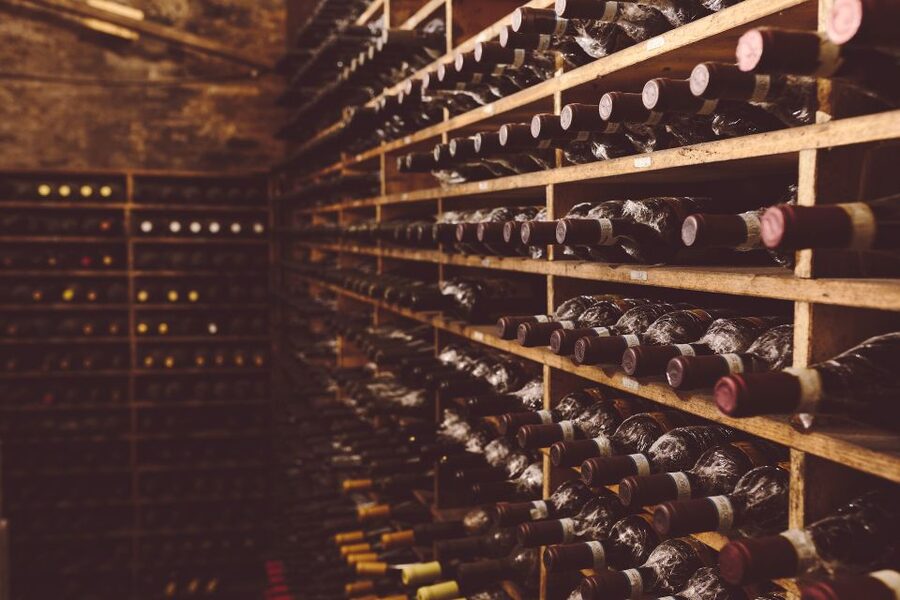 Rome: Twilight Trastevere Food Tour with Wine Tasting - Wine, Beer, Water, and Tips: The Money Reality