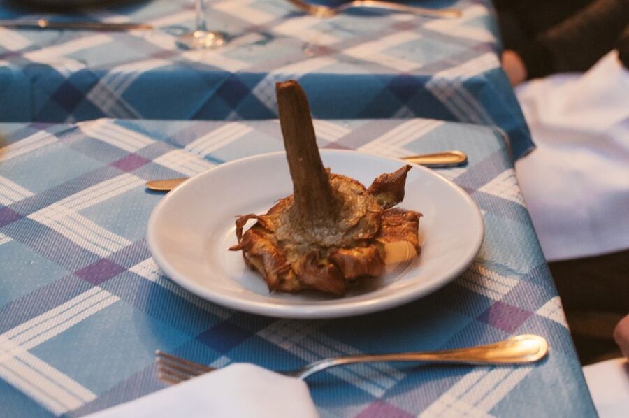 Rome: Twilight Trastevere Food Tour with Wine Tasting - Skip the Line at Da Enzo al 29: Why the Access Matters