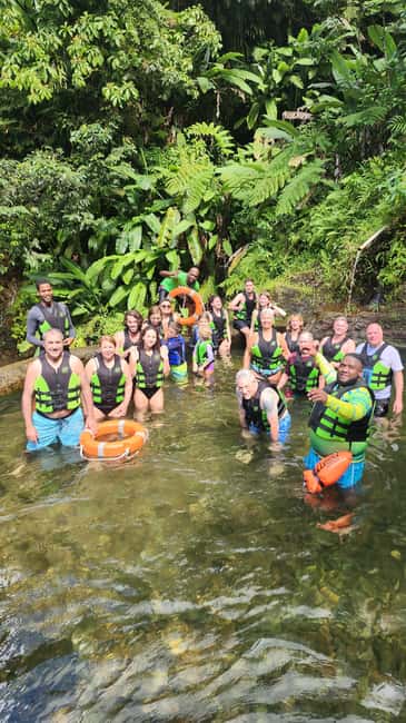 Roseau: Titou Gorge, Hot Spring, Falls & Champagne Reef Tour - Roseau Pickup and the Day’s Pace on an Air-Conditioned Bus