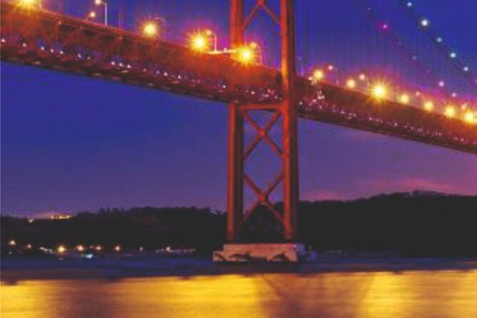 Sail & Dine Sailboat Tour With Sunset - Boat comfort tips: where to sit, how to dress, and what not to bring