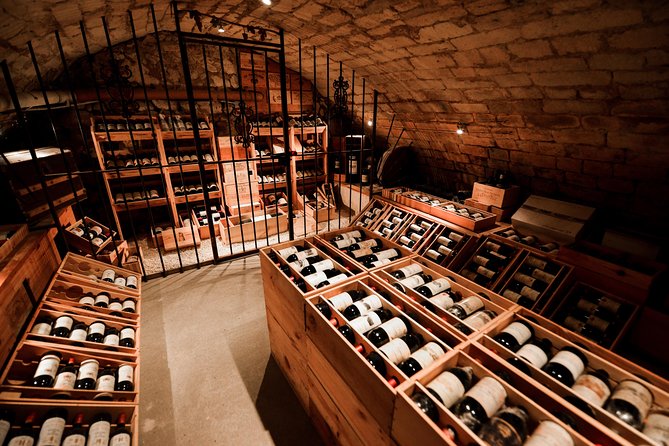 Saint-Emilion Food and Wine Day Tour - Final comparative tasting in town: turning impressions into preferences