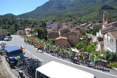 Salou: Easy Bike Tour with Wine Tasting - From Salou Pickup to Countryside Roll-Down: How the Day Starts