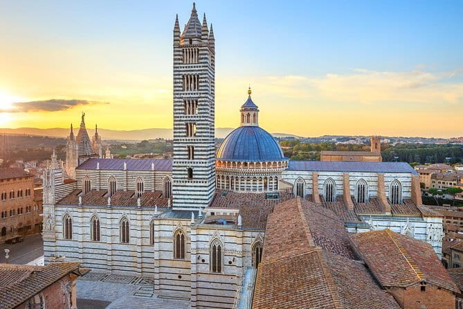 San Gimignano, Siena, Monteriggioni: Fully Escorted Tour, Lunch & Wine Tasting - Key Points That Make This Trip Work