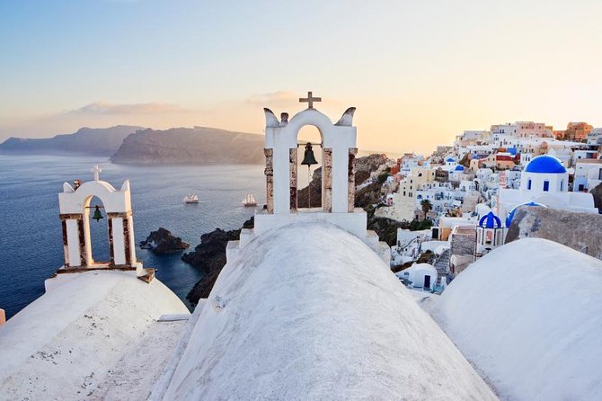 Santorini Caldera Sunset Sailing Cruise with Dinner and Wine - Key points before you go