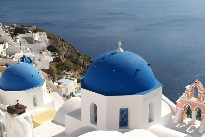 Santorini First-time Visitors Private Tour with Wine Tasting - Kamari Beach: the cooling-off stop that resets the day