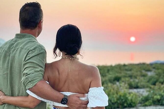Santorini Private Wine Tour at Sunset with Tastings and Pictures - Wine, tastings, and local snacks: what’s actually included